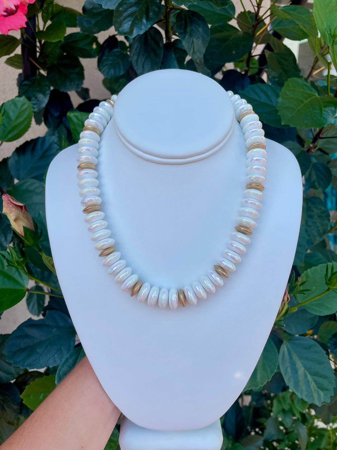 White & Gold Beaded Necklace