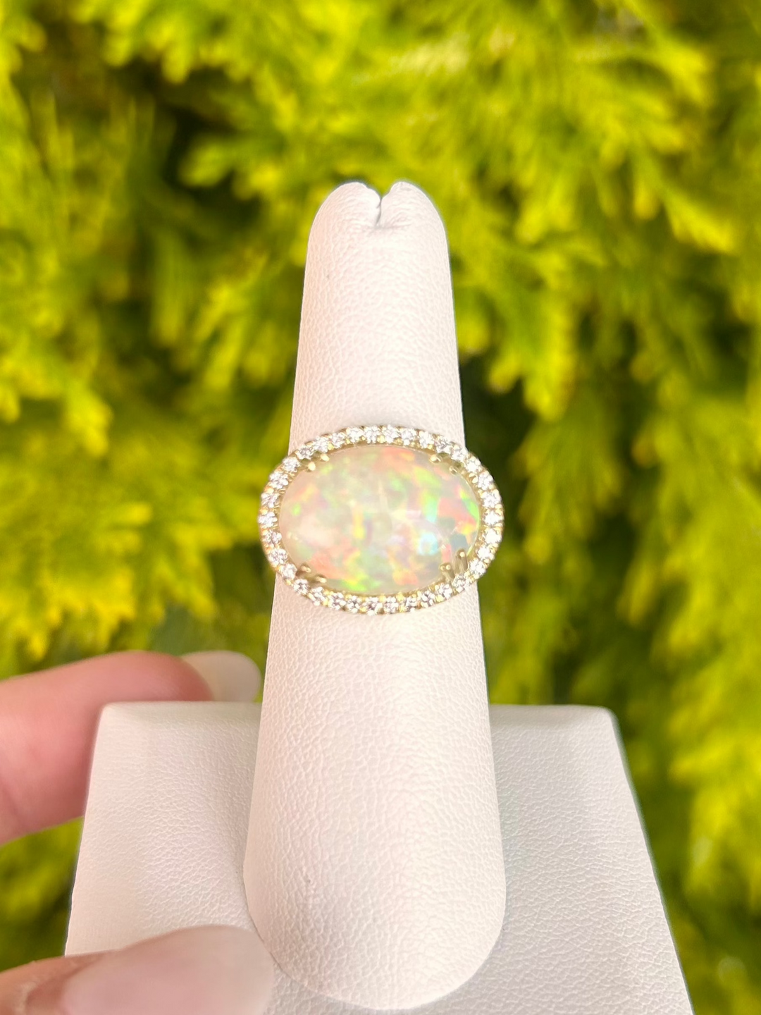 RZ5488 14kt Gold Opal & .34pts Diamond Ring