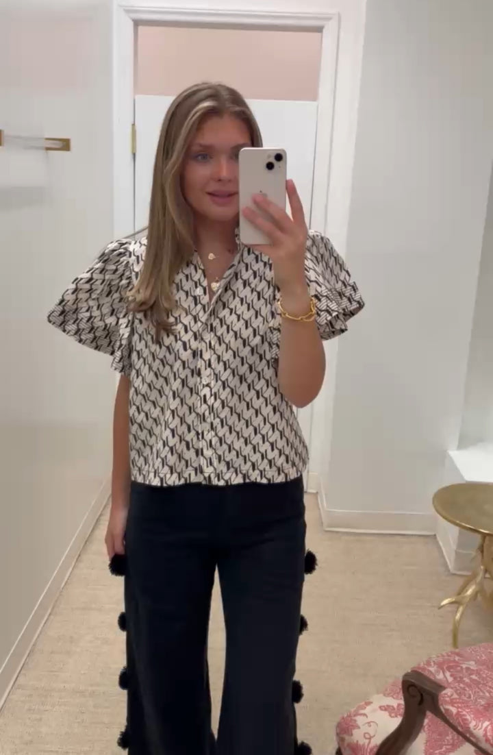 Statement Sleeve Shirt | Black Stairsteps