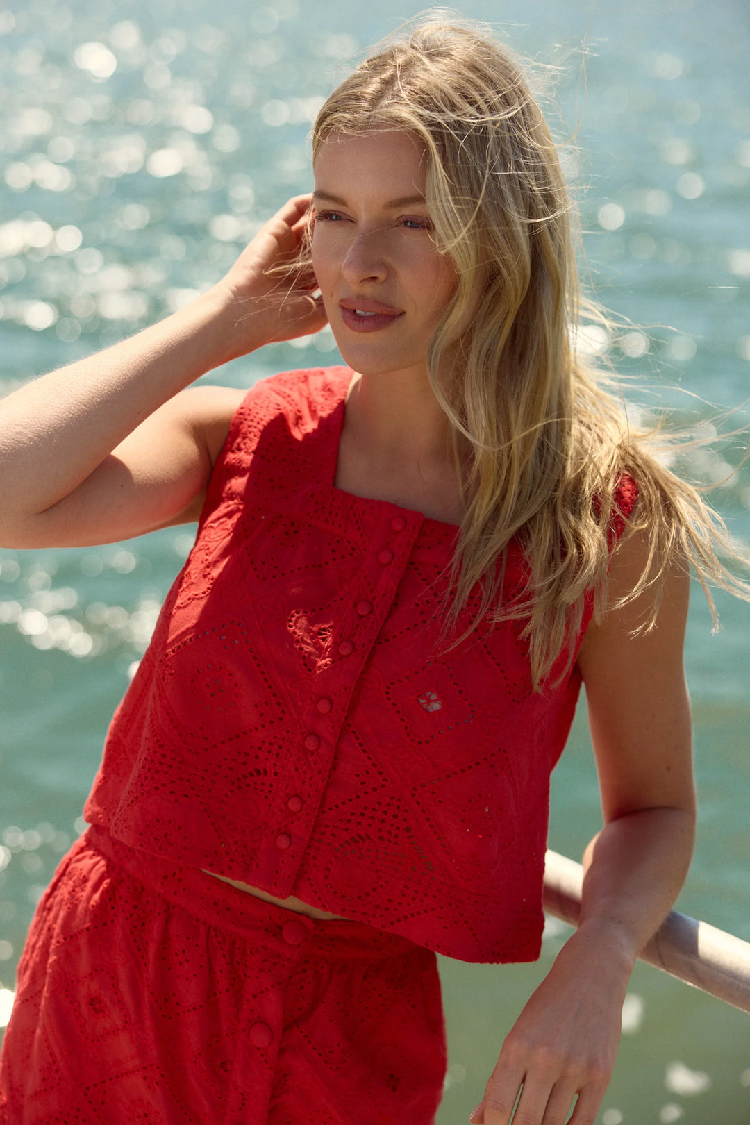 Nellie Top | Netta