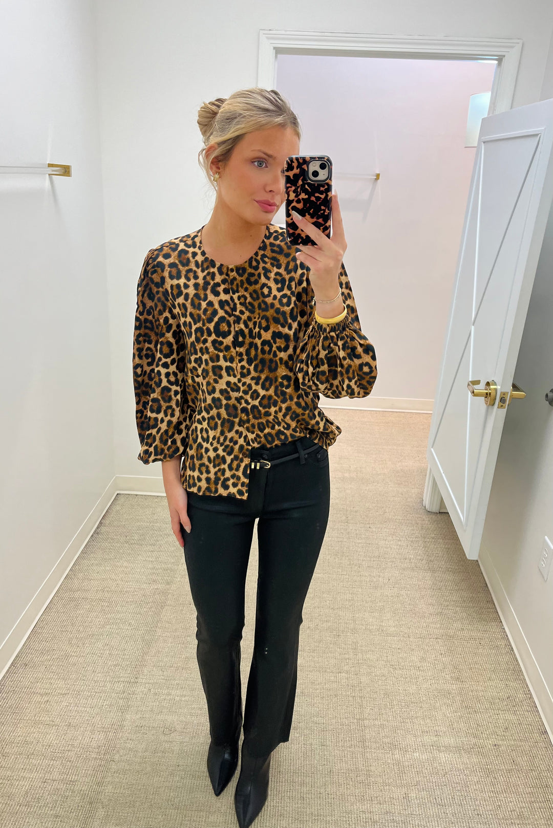 Finley Blouse | Soho Leopard Camel