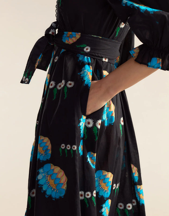 Eve Pintuck Dress | Black Multi