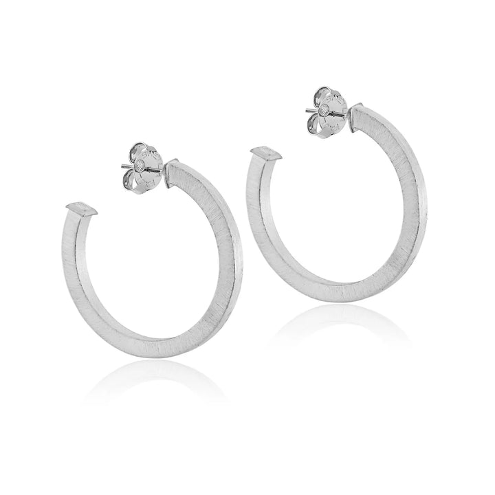 Elise Hoops + Metals