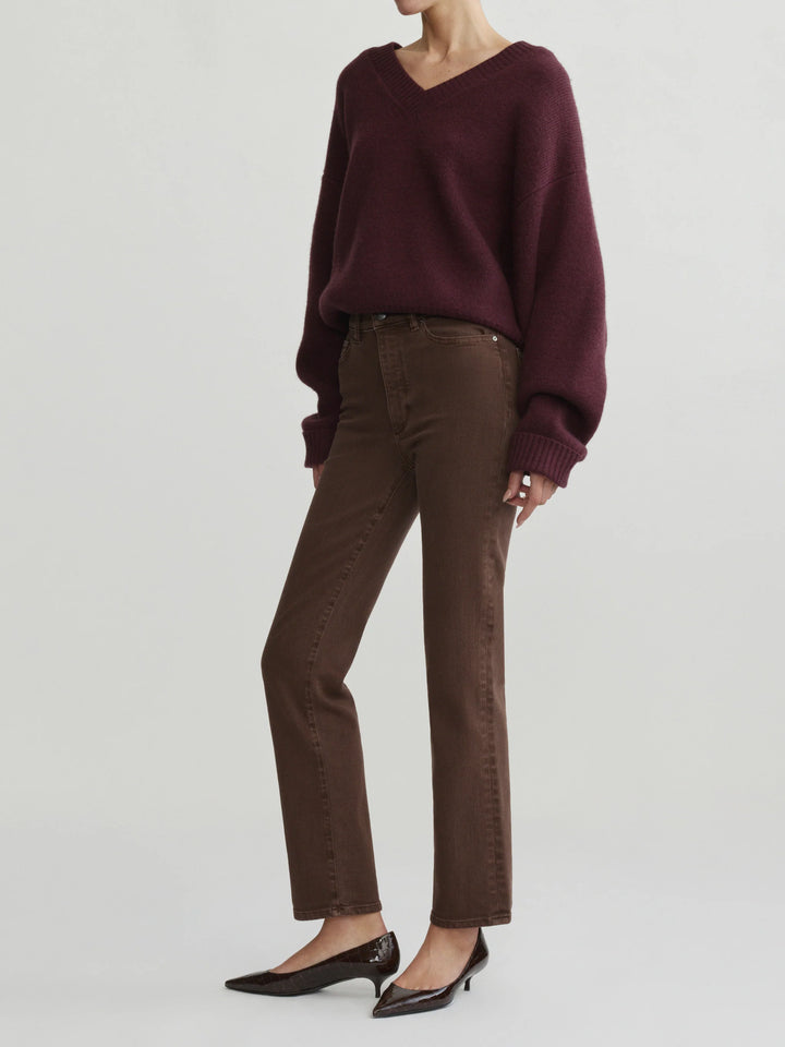 Halle Straight | Brownstone