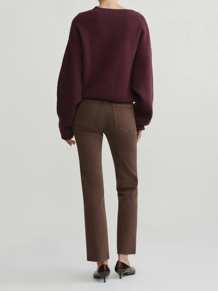 Halle Straight | Brownstone