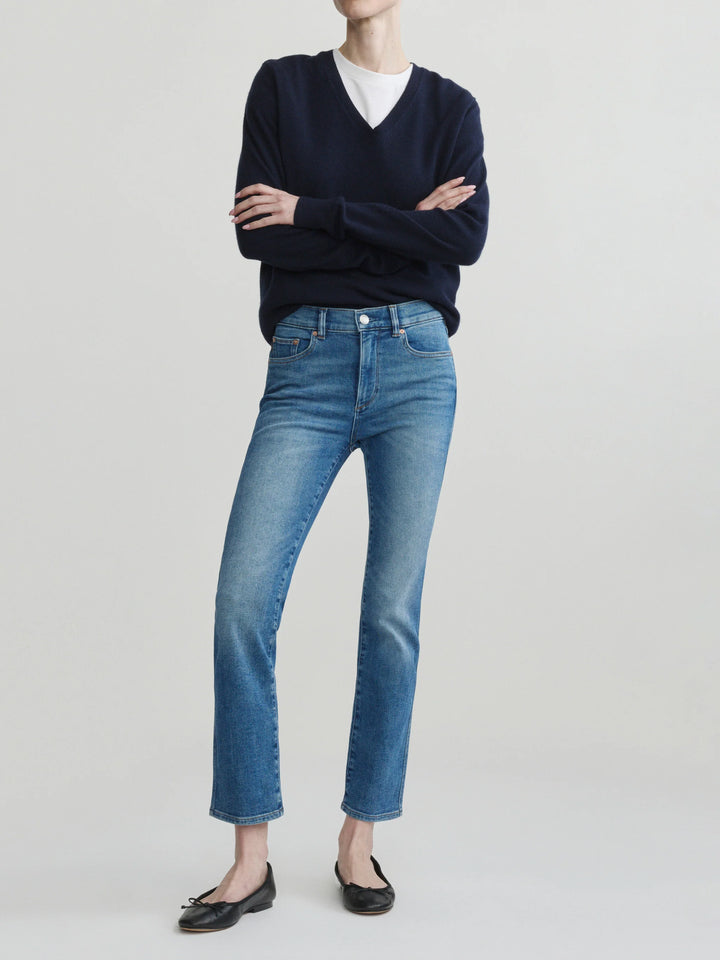 Mara Straight | Crisp Air