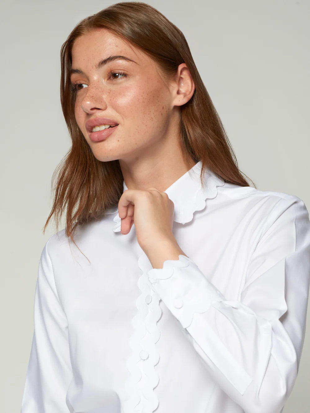 Wave-Edge Shirt | White