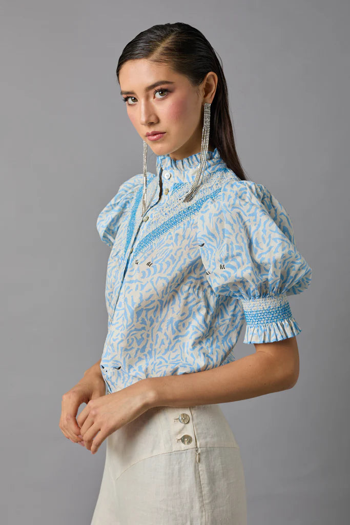 Short Sleeve Smocked Shirt | Blue Hidden Tiger