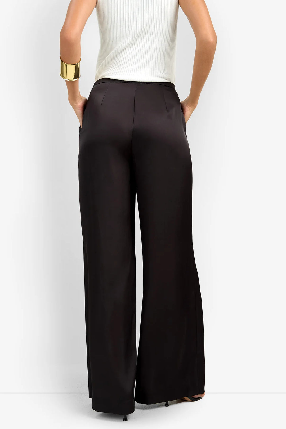 Tavia Pant | Black