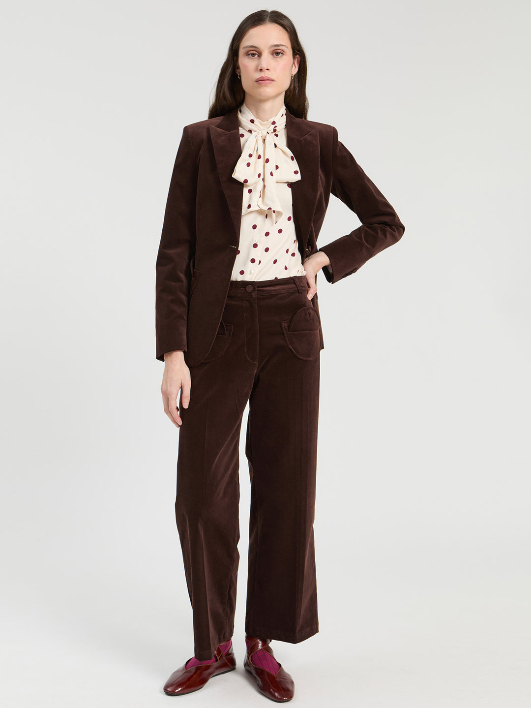Ari Velvet Trousers | Brown