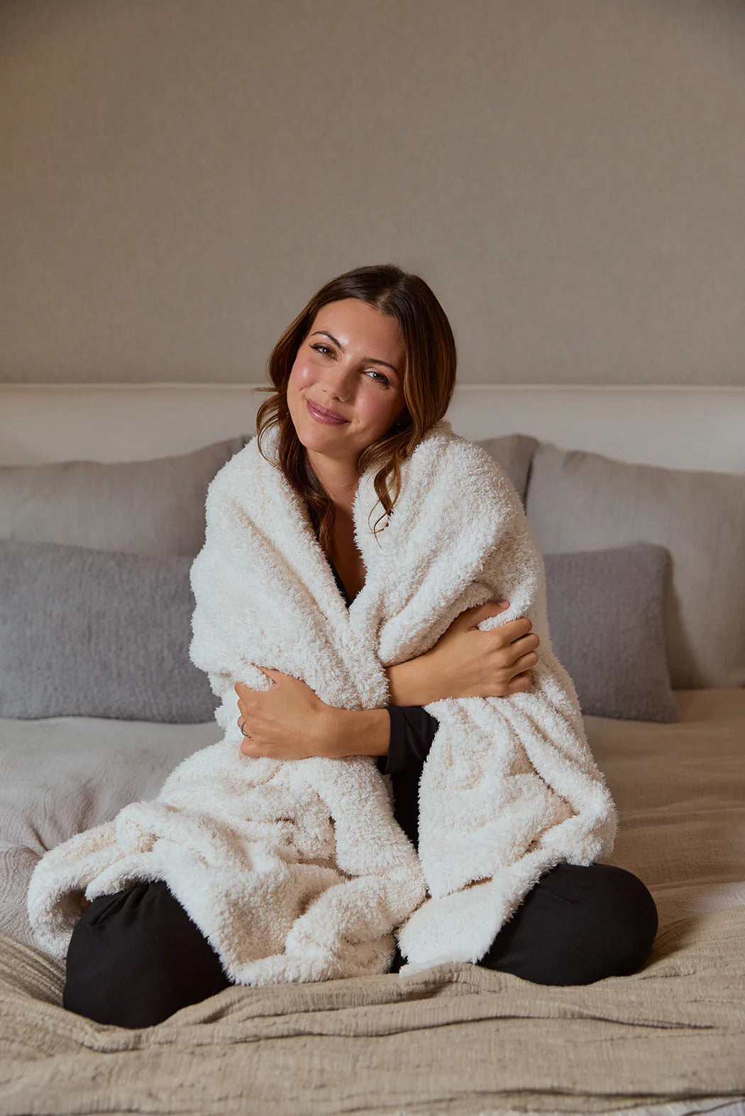 Ultra-Lite Marshmallow 54" x 72" Blanket | +Colors