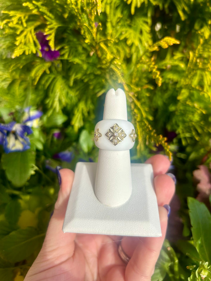 White Agate 14kt Diamond Ring with Cross Design