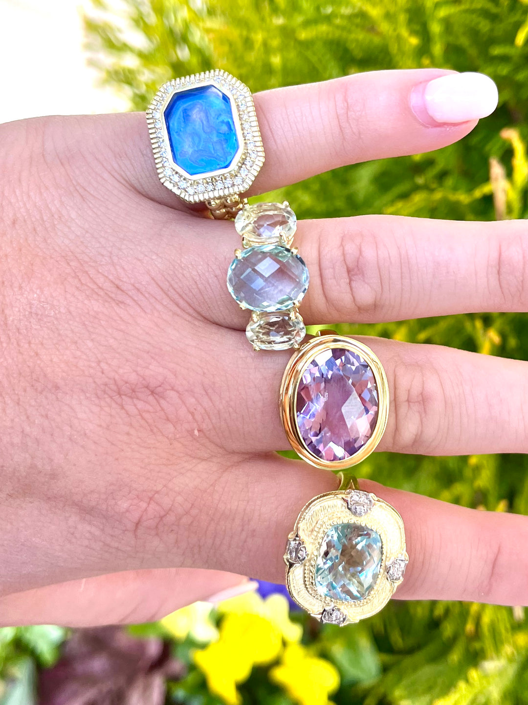14kt Gld Aqua .12pts Dia Ring