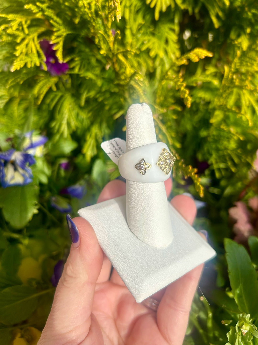 White Agate 14kt Diamond Ring with Cross Design