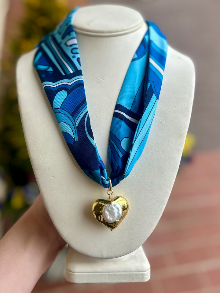 Twilly Tie Single Charm Necklace | Blue