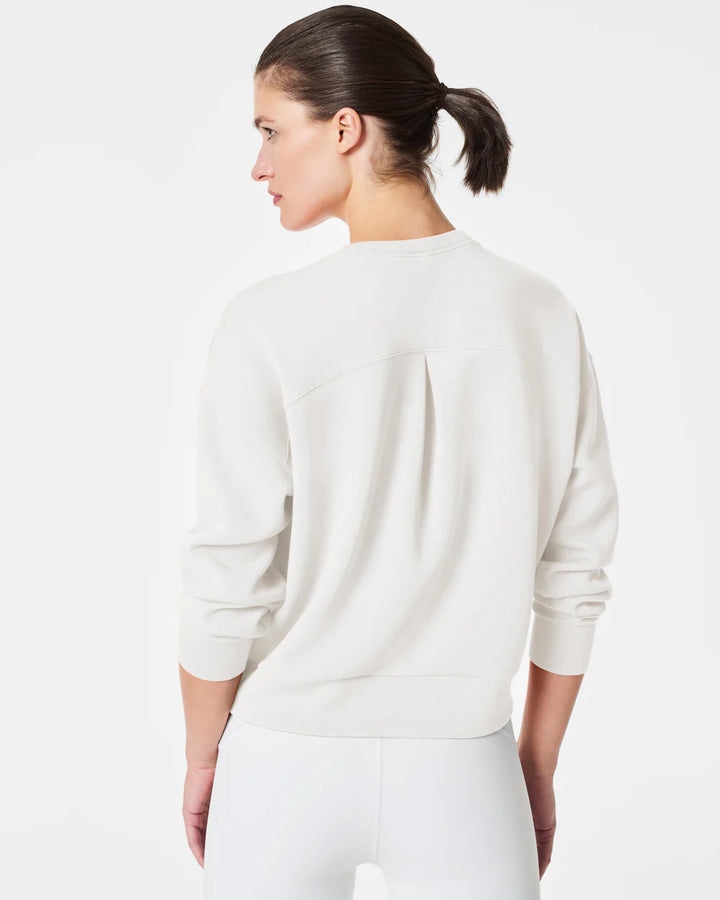 AirEssentials Crewneck | Powder
