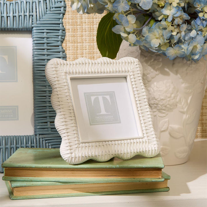 Scalloped Rattan Weave Frames | + Sizes