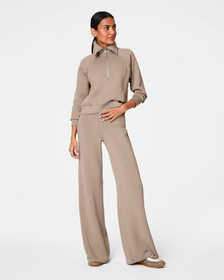 AirEssentials Wide Leg Pant | Ashwood