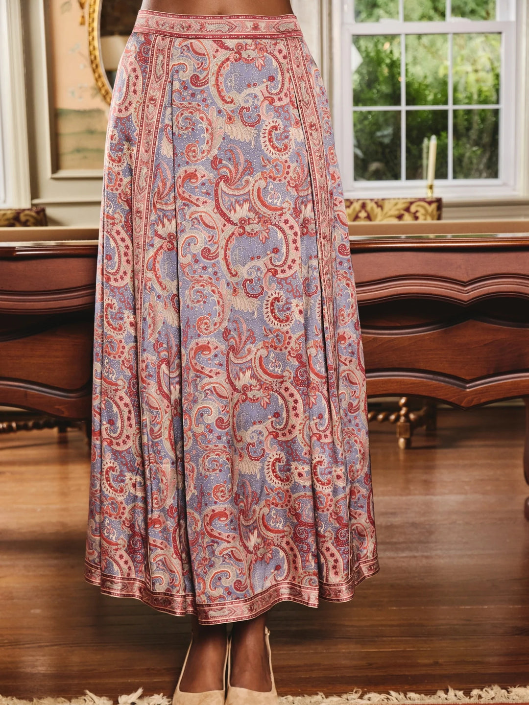 Arden Skirt | Lucent Lights Print