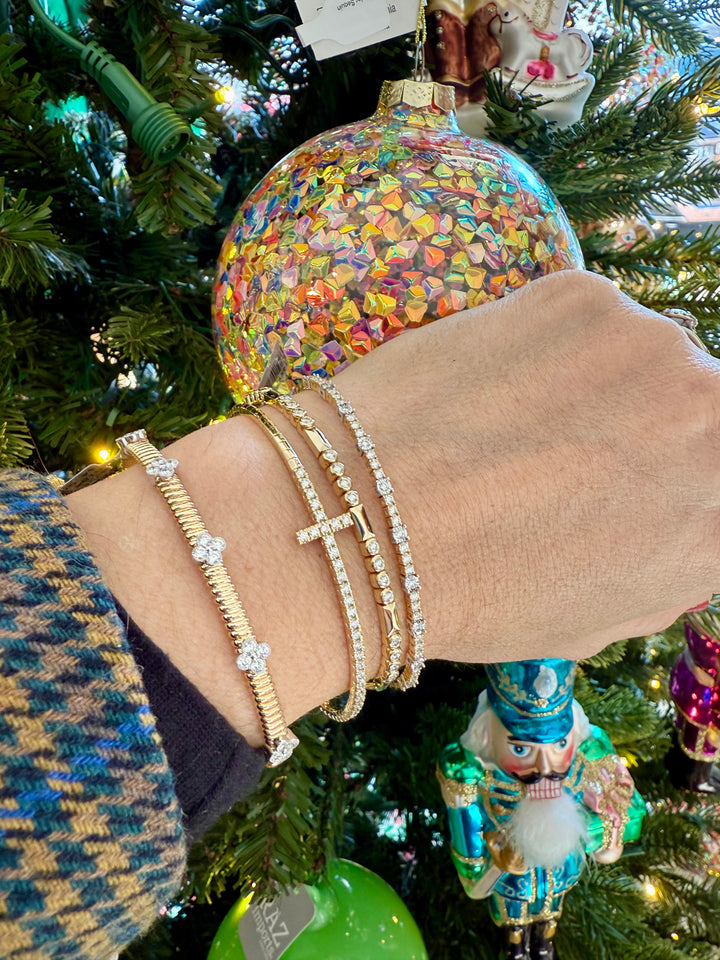 14kt .75cts Diamond Flex Bangle