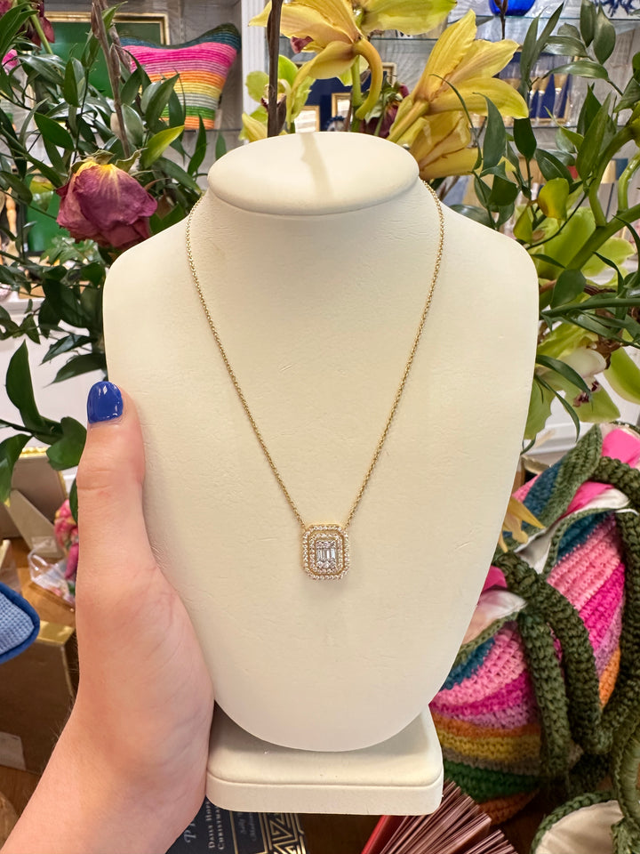 14kt .43ct Diamond Cluster Pendant