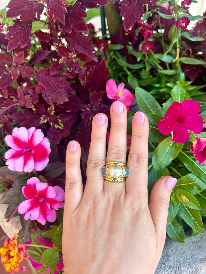 14kt Mabe Pearl Sky Blue Topaz Ring