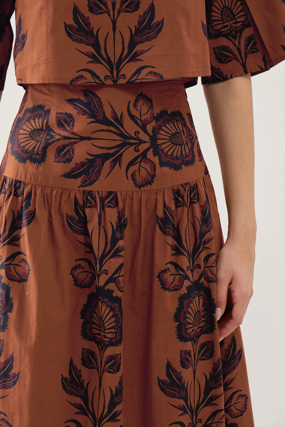 Kara Skirt | Elizabeth Cocoa