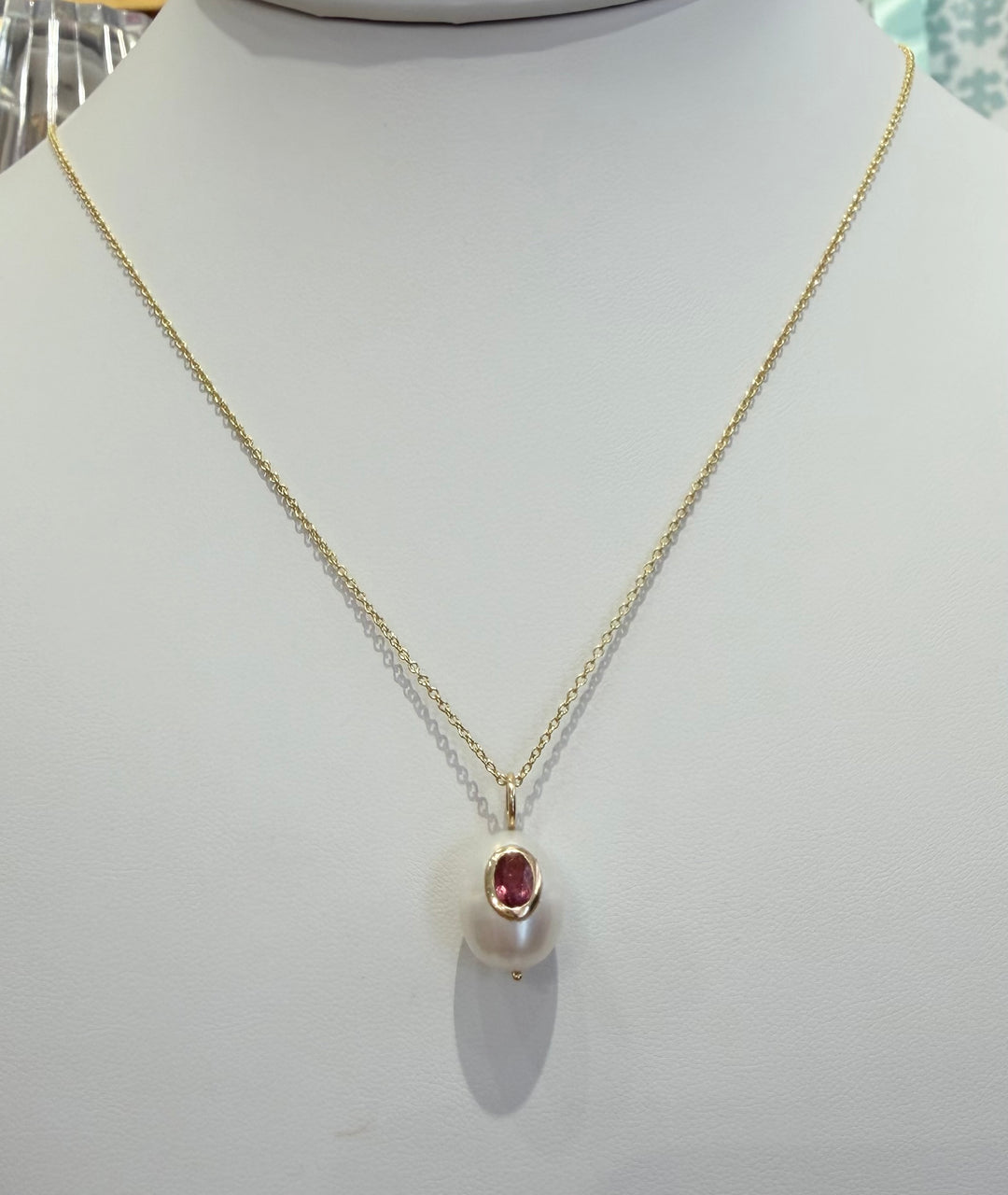14kt Small White Oval Pearl Charm with Stone