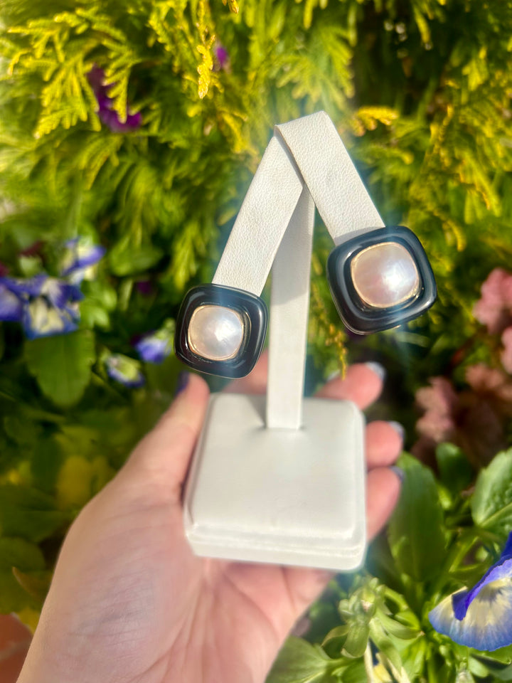 14kt Onyx & Pearl Earrings