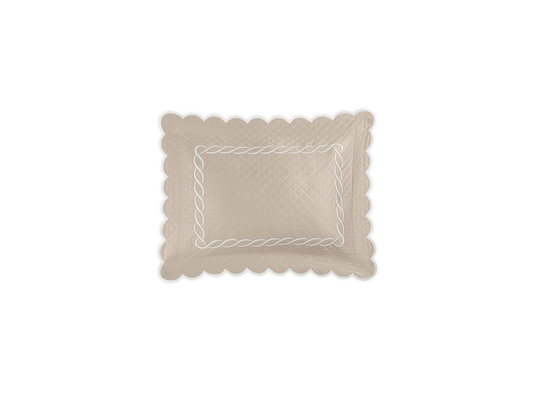 Classic Chain Scallop Matelassé Sham