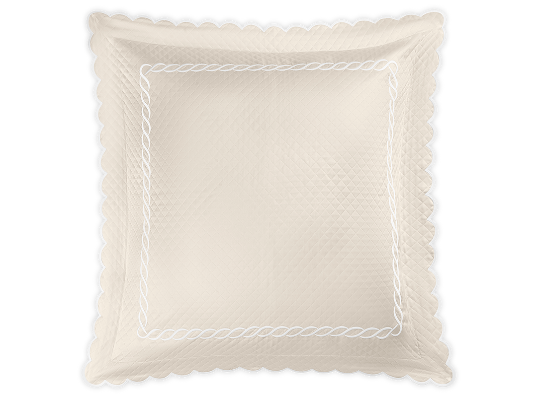 Classic Chain Scallop Matelassé Sham