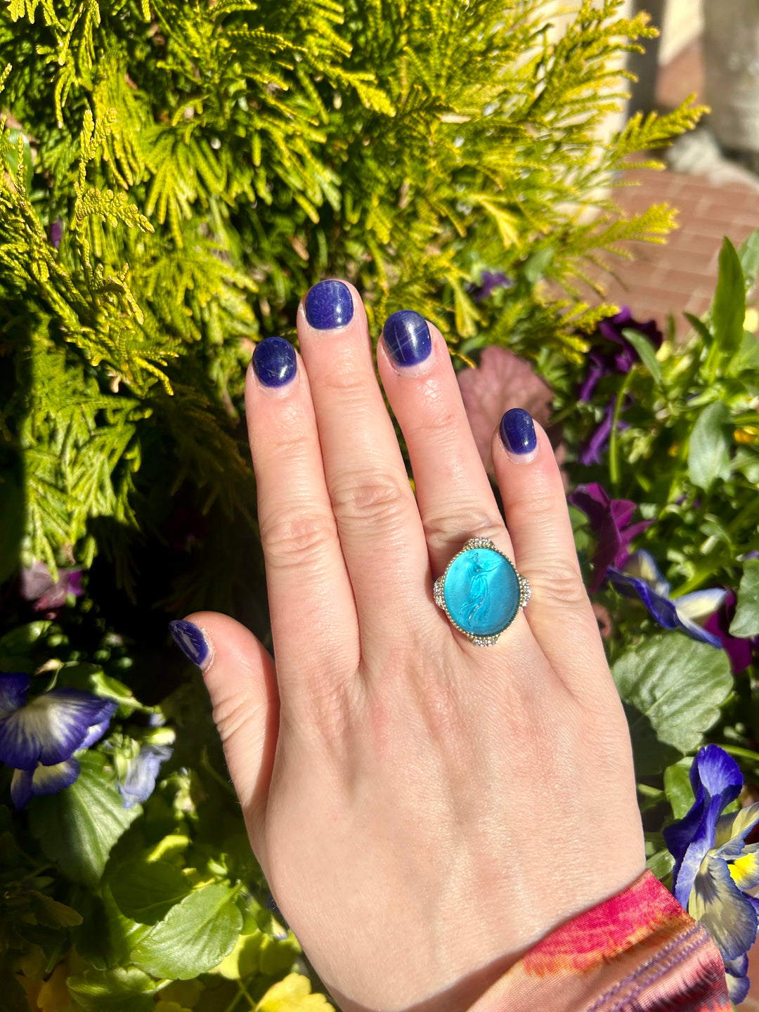 14k Gld Ring w/ Venetian Glass Carving .18pts Diam