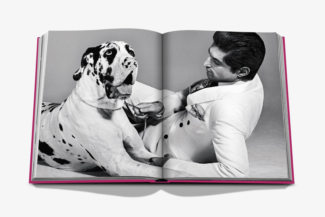 Chic Dogs Coffee Table Book