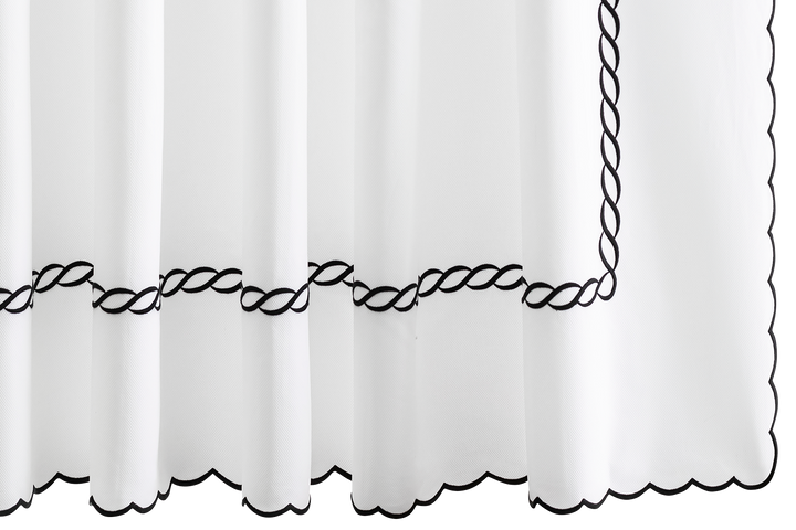 Classic Chain Scallop Shower Curtain