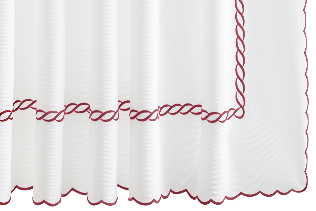 Classic Chain Scallop Shower Curtain
