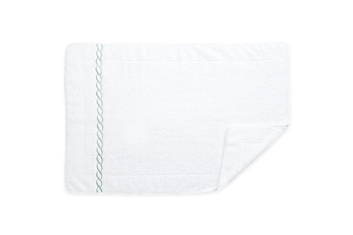 Classic Chain Bath Towel