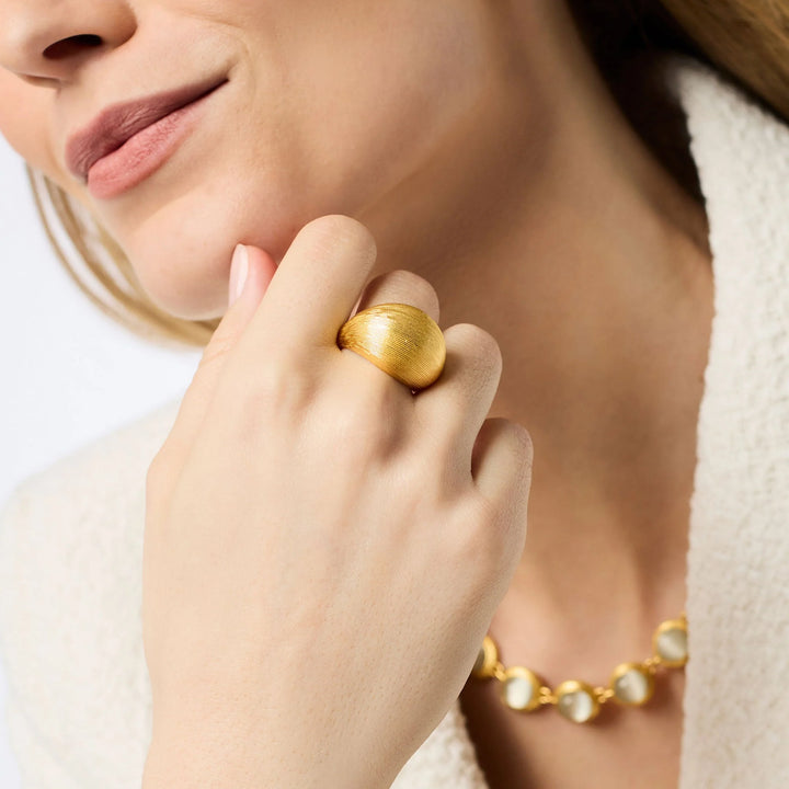 Cobblestone Bombe Ring | Gold