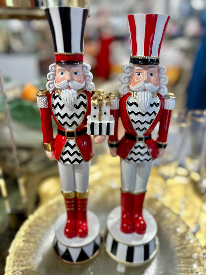 The Royal Guard Figurines