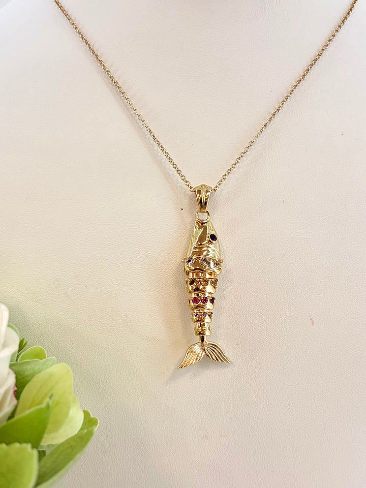 STRONG Ombre Stone Fish Charm | 16"-18" Classic Rolo Chain