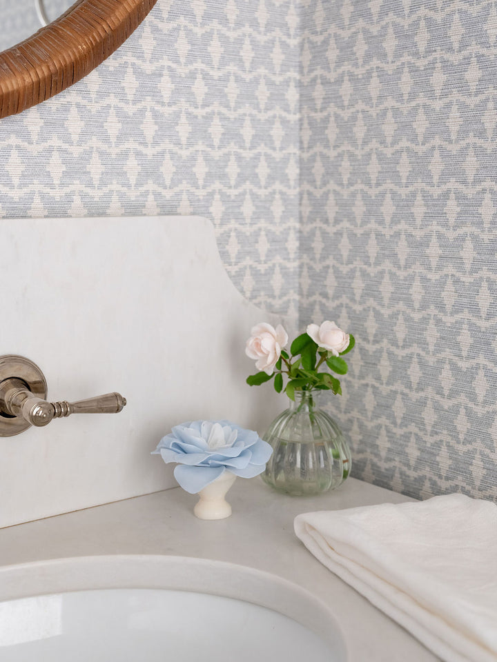 Well With My Soul | Petite Soap Petal Flower & Pedestal