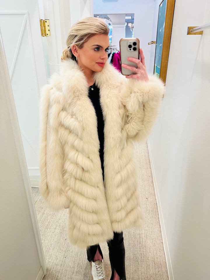 Linda Richards Luxury Fox Reversible Coat | White