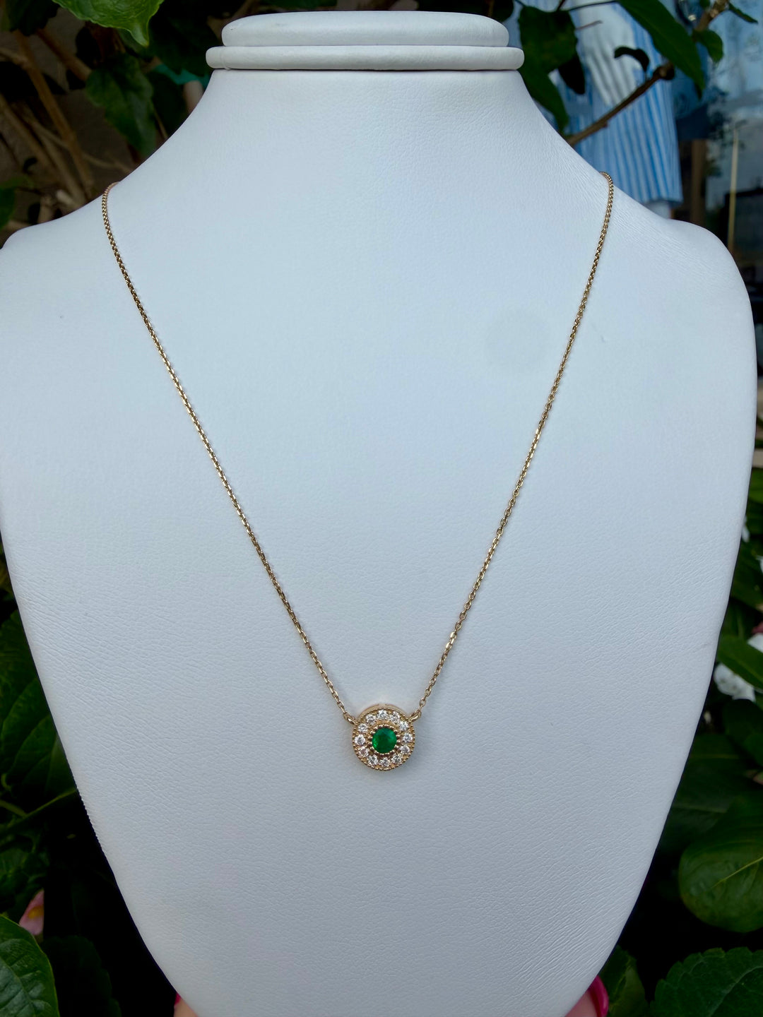 14kt Yellow Gold .14ct Emerald & .13cts Diamond Necklace NC106YE
