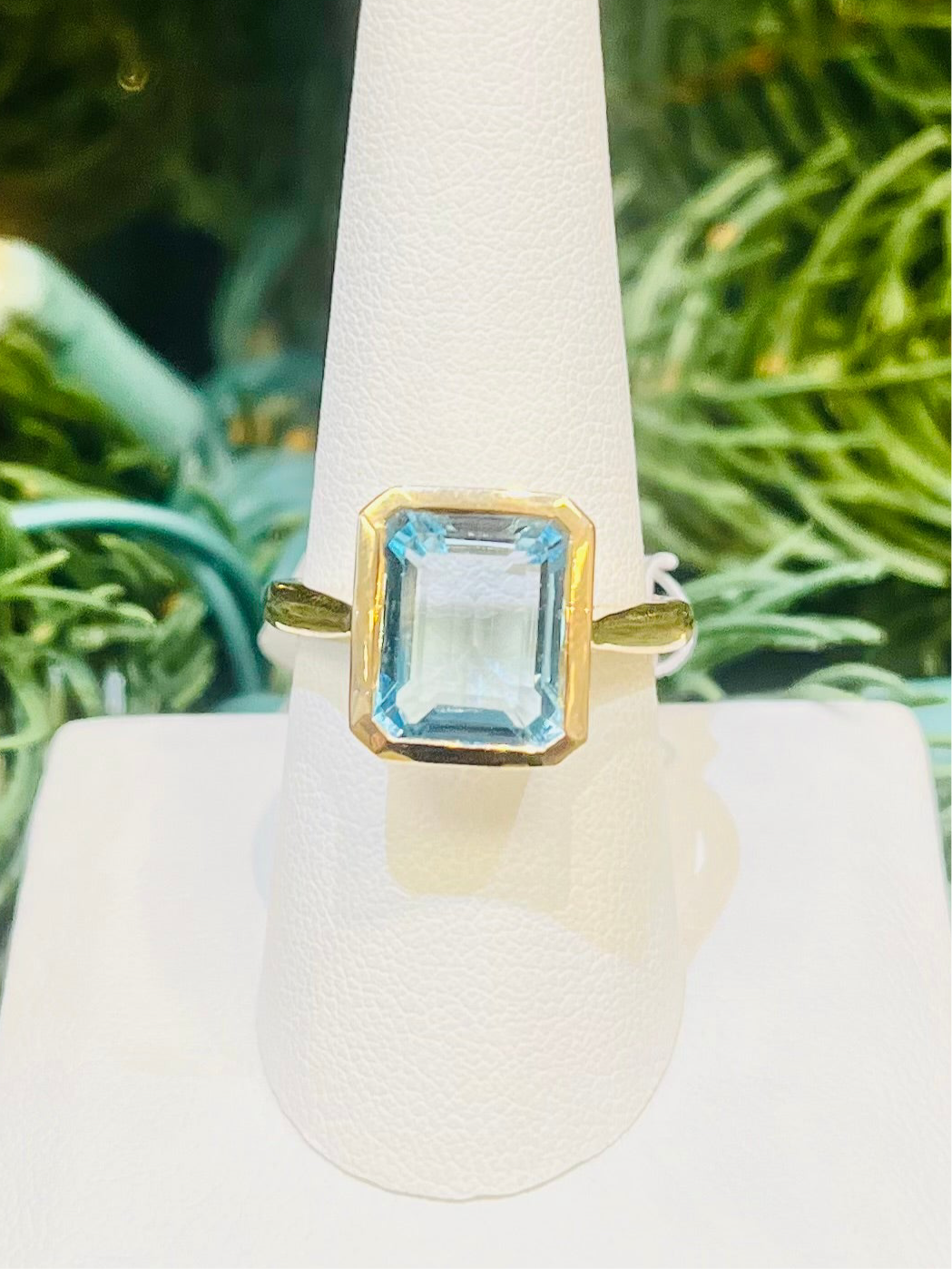 Emerald Cut 14kt Ring | Assorted Stones