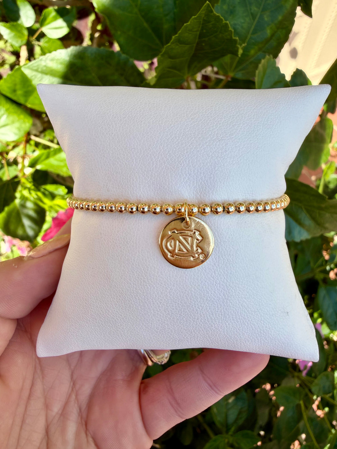 Ecollegiate Classic Gold 3mm Bracelet - UNC Disc