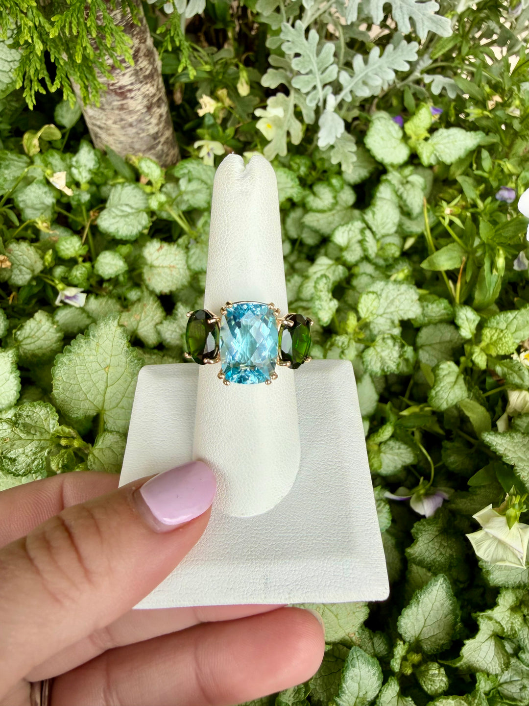 14kt Yellow Gold Blue Topaz & Chrome Diopside 3 Stone Ring