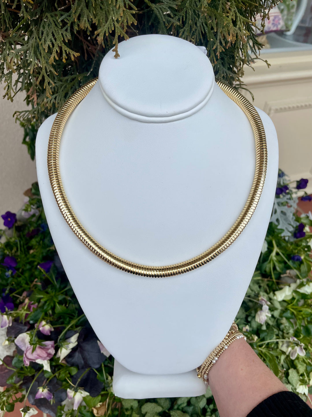 Thin Omega Necklace - Charlotte's Inc