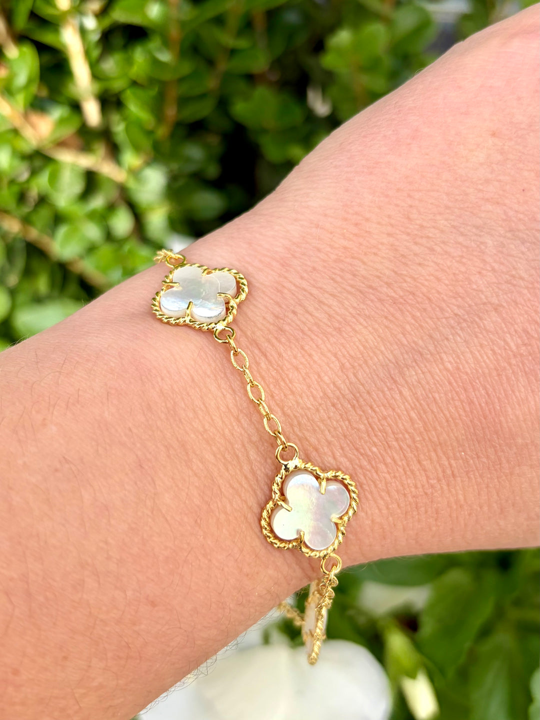 14kt Mother of Pearl Clover Bracelet