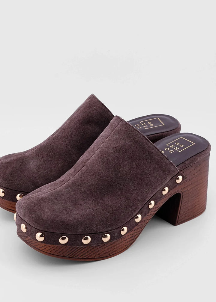 Geneva Clog | Brown Suede