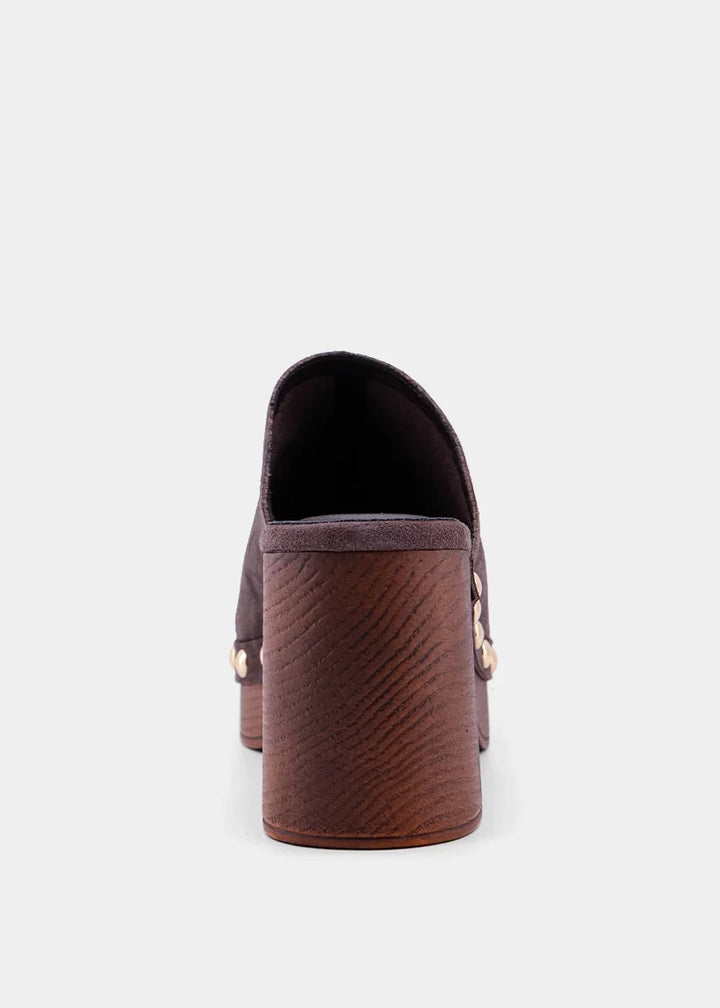 Geneva Clog | Brown Suede