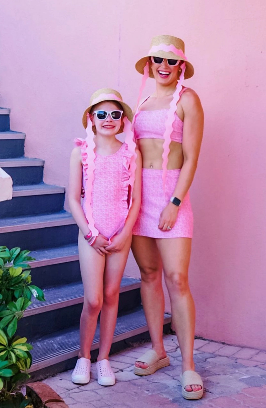 Harbor Hat | Pink Scallop Ribbon